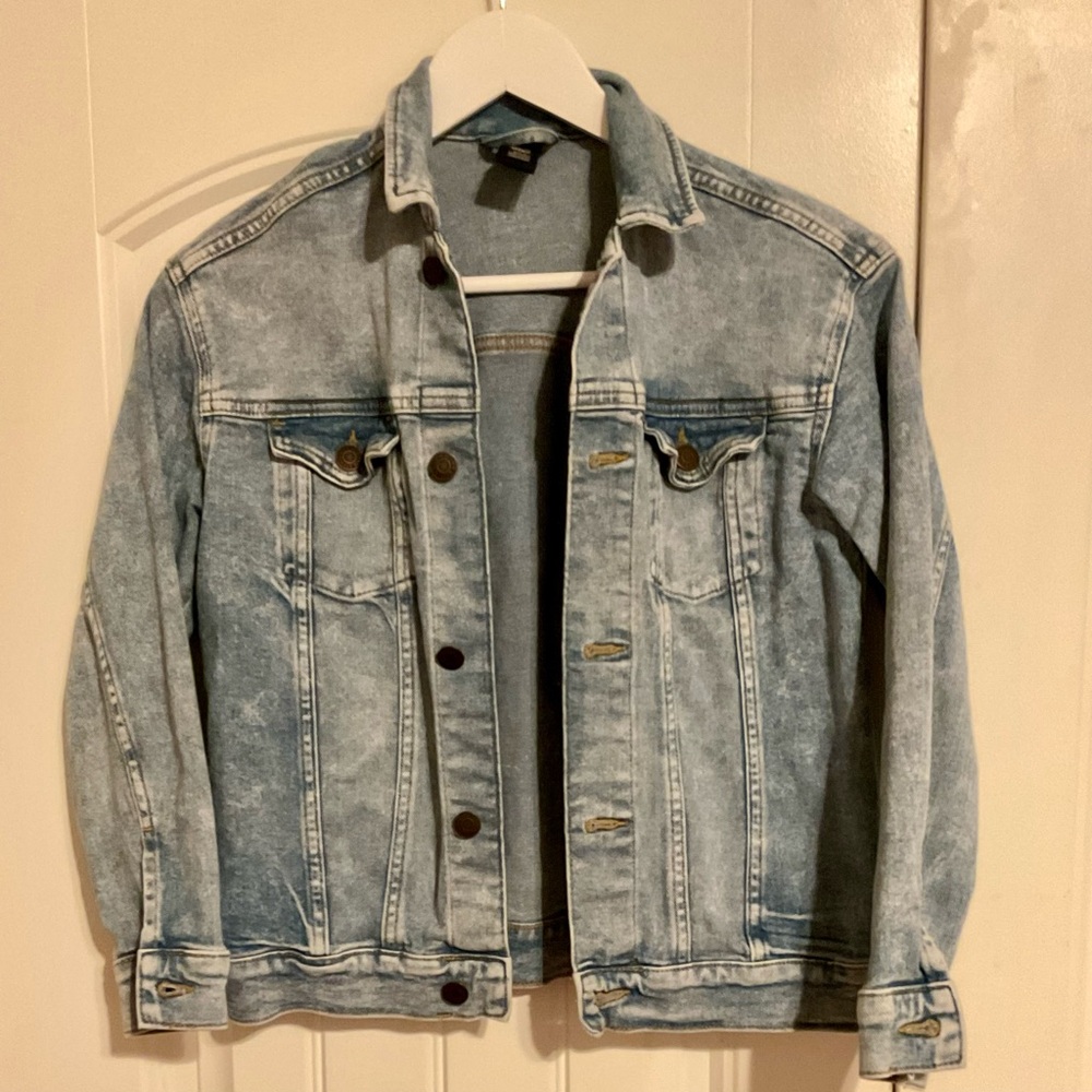 Trendy Light Blue Denim Jacket